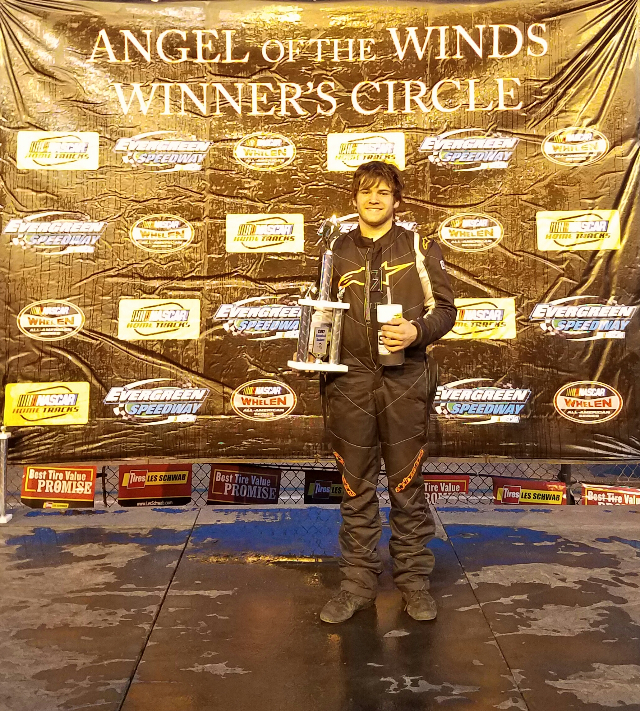 Dawson Cox takes 3rd Place in our 4 Hour Enduro!